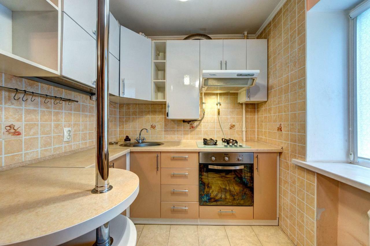 Apartments Near The Nsc Olympic Киев Екстериор снимка