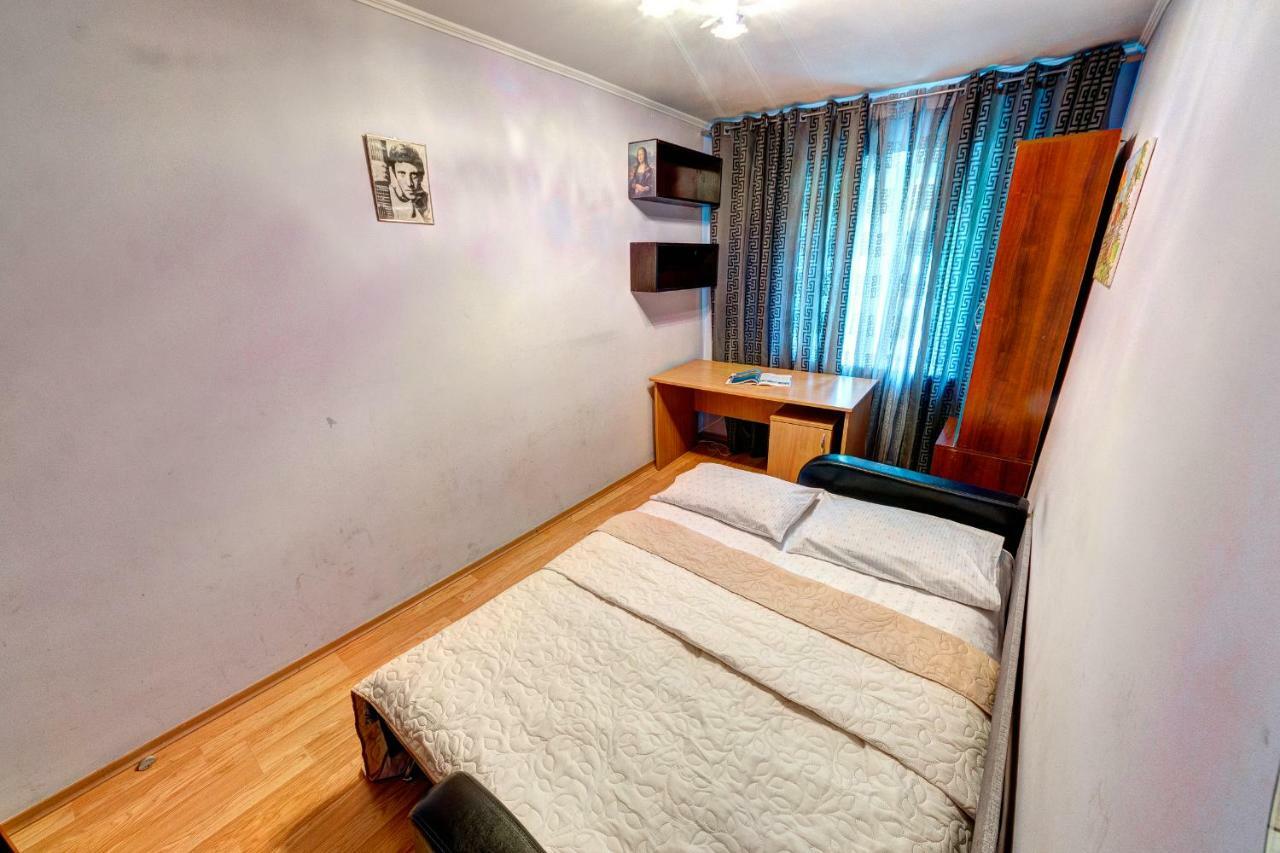Apartments Near The Nsc Olympic Киев Екстериор снимка